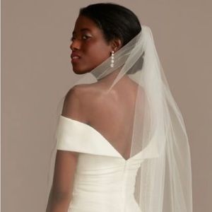 Never worn, new 41” IVORY bridal veil.
